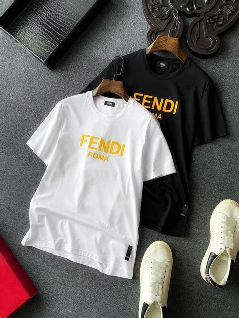 playera fendi negra|Playeras y jerséis FENDI para mujer .